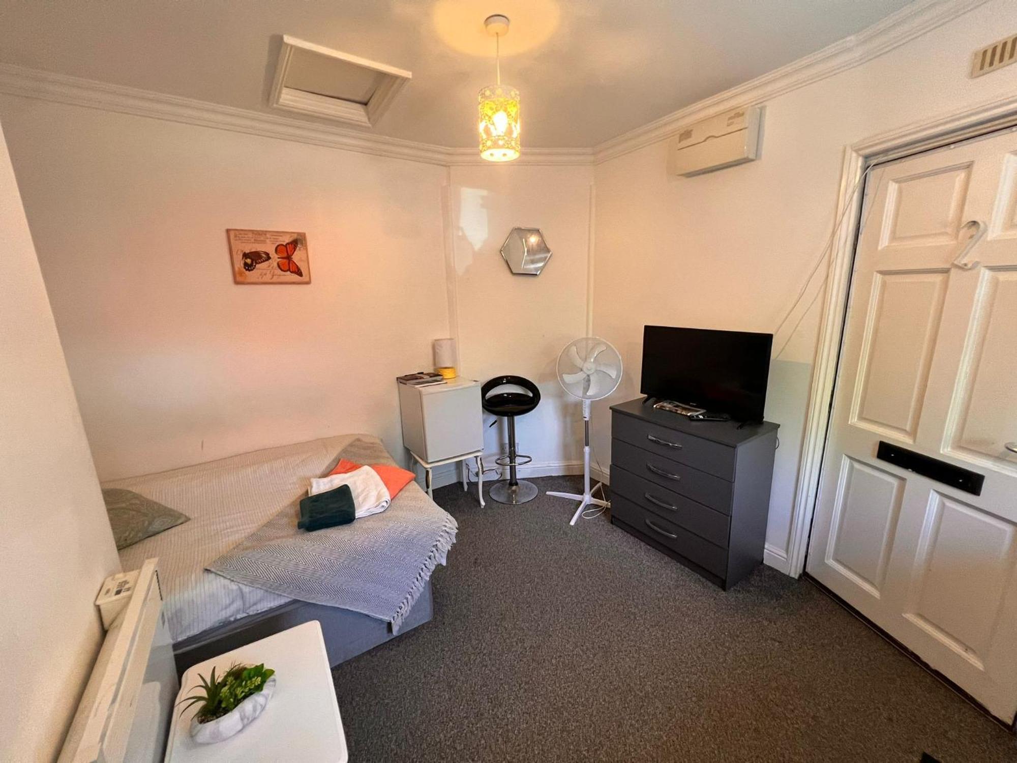Studio London Hackney Near Homerton Hospital 外观 照片